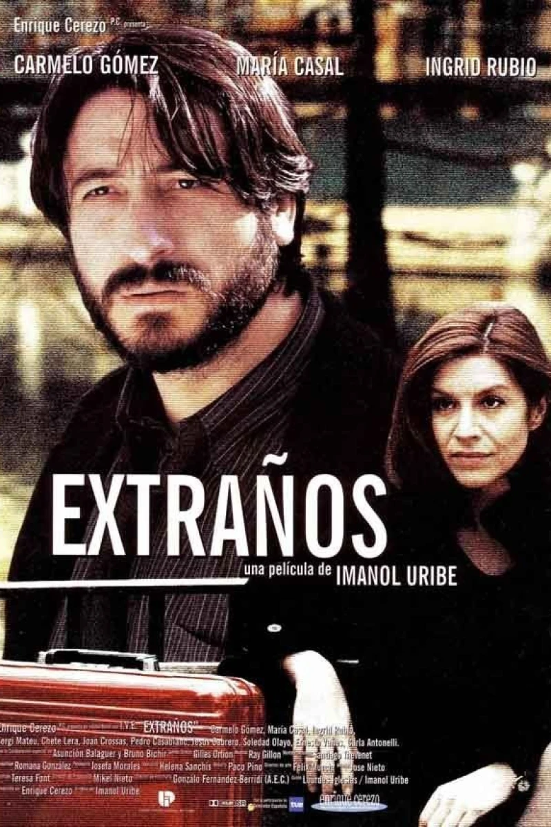 Extraños Poster